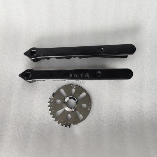 Q235冲压蝶阀手柄 带卡盘设计与圆孔方孔选型指南